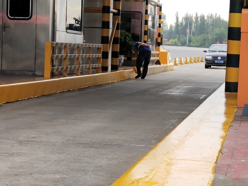 守護(hù)道路安全，煥新高速公路護(hù)欄 —— 晨虹醇酸磁漆專業(yè)解決方案