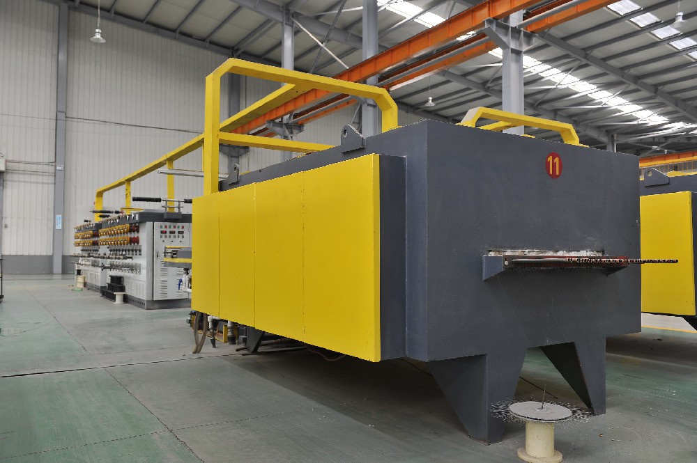 煥新電力設(shè)備，信賴晨虹醇酸防銹磁漆