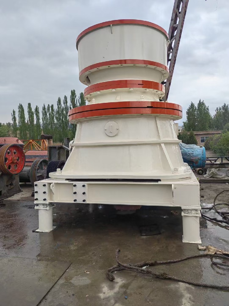 機械設(shè)備維護(hù)新選擇，晨虹醇酸專用汽車漆助力高效運行